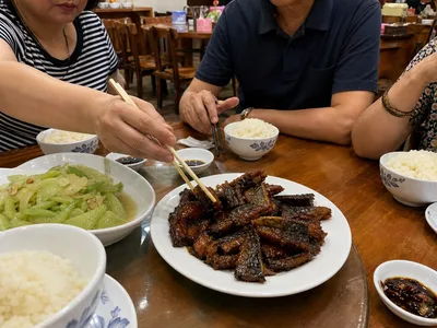 Shanghai Smoked Fish for Sharing: Portions, Serving Temperature, and How to Balance a Table
